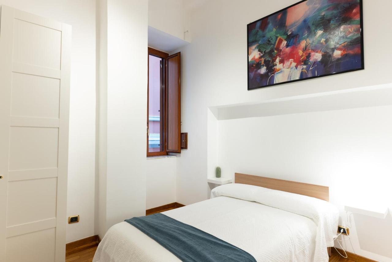 Dimora Del Fico - Appartamento Elegante E Spazioso Naples Exterior photo